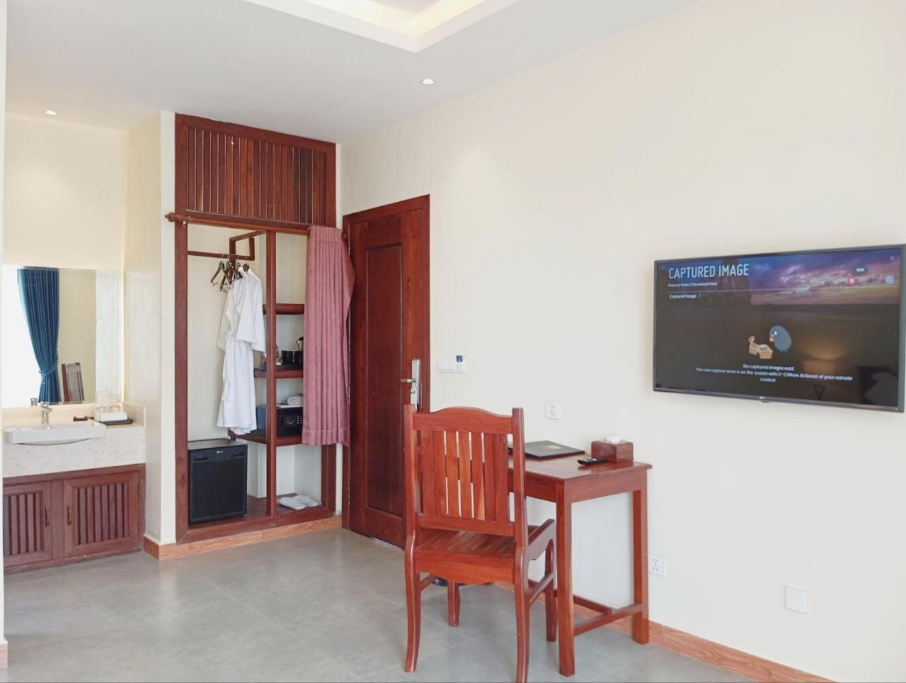 Sokchea Kampot Hotel Exterior photo