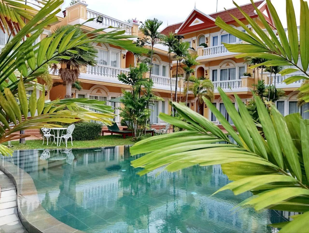 Sokchea Kampot Hotel Exterior photo